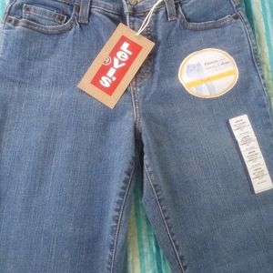 Levi's Jeans 6P Short NWT